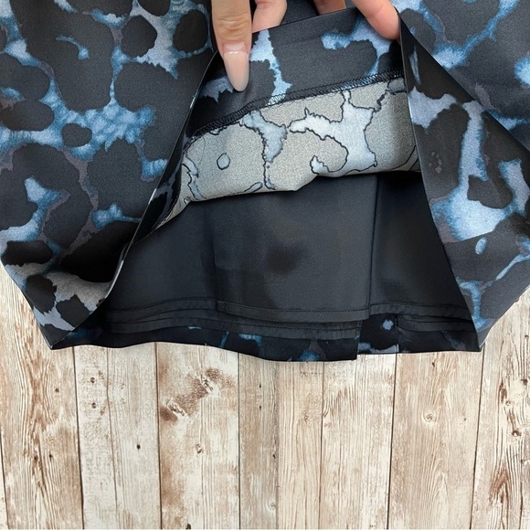 Ann Taylor Silk Blend Printed Pencil Skirt Size 4 Women - Picture 4 of 9